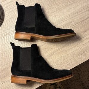 Clarks Chelsea boot 8.5